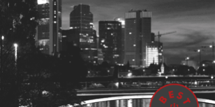 470×470 Libro Entre aguas / Con anuncio / Caída libre (Comisaria Cornelia Weber-Tejedor 1